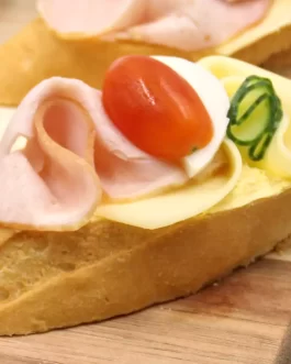 Mini chlebíček sýrový speciál